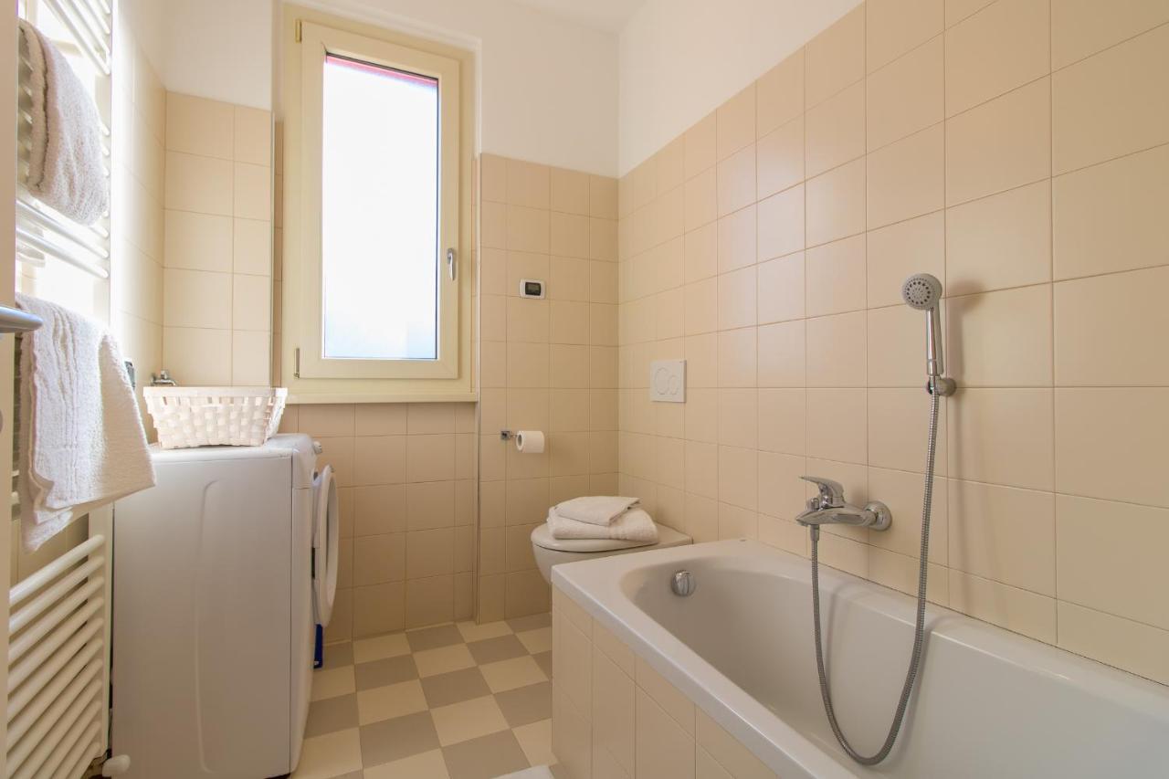 Apartment Tulipani 17 Tremezzo Szoba fotó